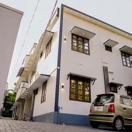 Pensjonat Shimano Square Varkala Zewnętrze zdjęcie